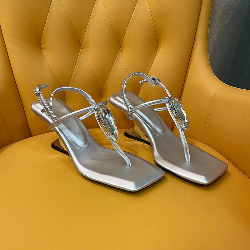 รองเท้าแตะรัดส้น Jewel One รุ่ - Summer Clothing Stores บทวิจารณ์และราคา